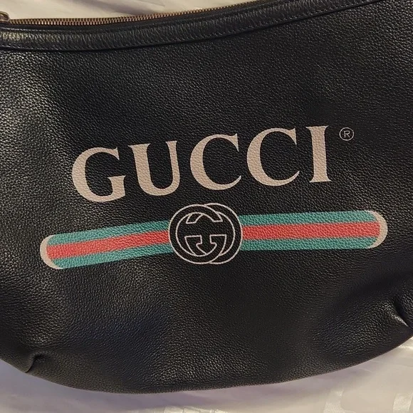 GUCCI black leather Half Moon shoulder bag - Picture 5 of 13